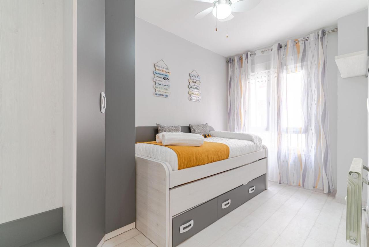 Apartamento Bazan Гранада Екстер'єр фото